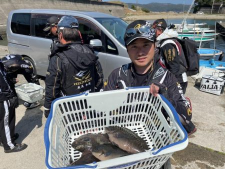 グレ釣りトーナメントYAIBA磯祭り