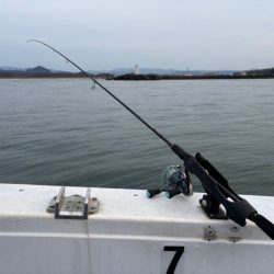 鳥取港近海アジサビキ｜雨の影響か？激渋で撃沈！