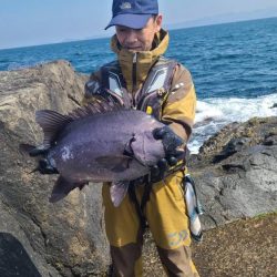 和歌山大引の磯でフカセ釣り