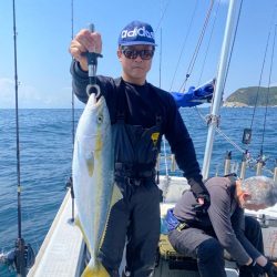 遊漁船　拓丸にて