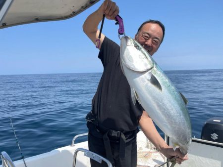 若狭湾、ブリ注意報！！