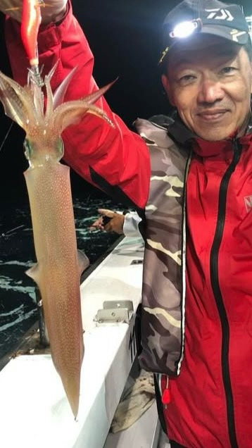 越前沖でイカメタル