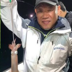 越前沖でイカメタル