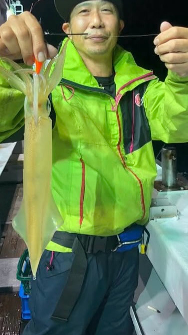 越前沖でイカメタル