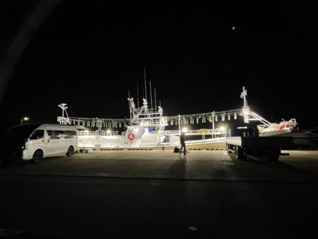 越前沖でイカメタル