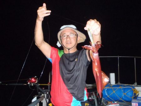 25年7月25日幸真丸は玄界灘へイカを求めてGO～～～～～でした