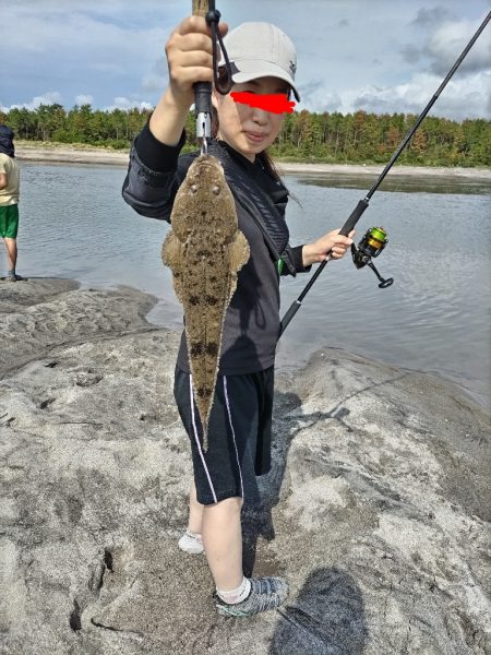 灼熱のデイゲームでマゴチ釣れました!