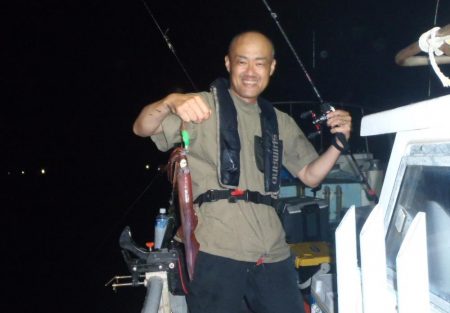 8月23日幸真丸は夜焚イカでケンサキイカ・ヤリイカ狙いでGO~~~~~でした