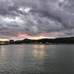 白灯台で刀狩り