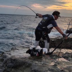 和歌山市江（吉丸渡船）で磯夜釣り