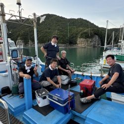 和歌山県市江でアカイカ釣り