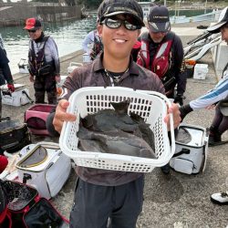 和歌山市江（吉丸渡船）でグレ釣り