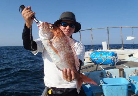 25年10月12日 ⛴幸真丸はタイラバにて玄界灘へGO~~~~~