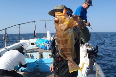25年10月12日 ⛴幸真丸はタイラバにて玄界灘へGO~~~~~