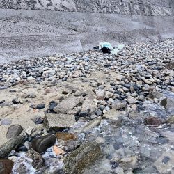 雨のなか、ポツポツと