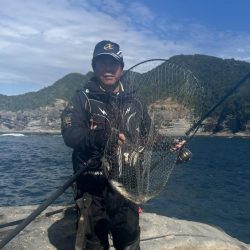 和歌山市江(吉丸渡船)でグレ釣り