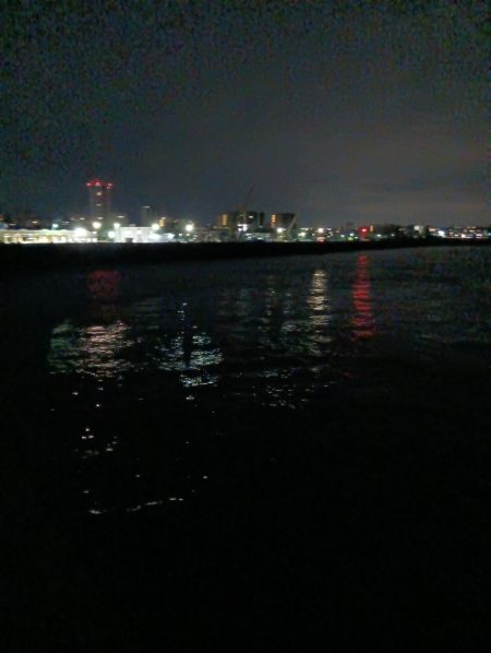 また一匹だけ…