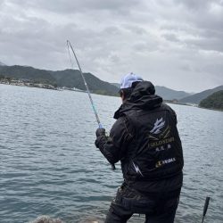 和歌山日置（三倉渡船）で磯フカセ