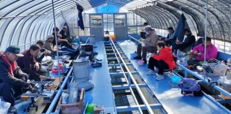 諏訪湖ワカサギ釣り！