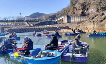 入鹿池ワカサギ釣り!(貸しボート)