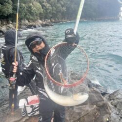 和歌山県日置(三倉渡船)でグレ釣り