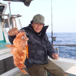 魚探の反応はいいけどお魚さんのご機嫌が・・…