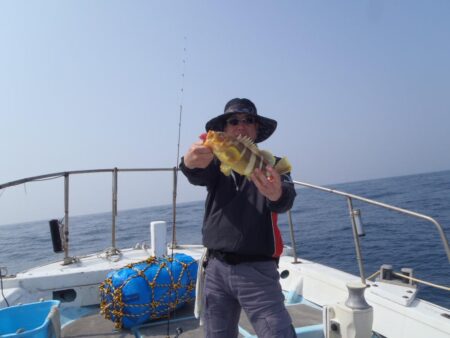 魚探の反応はいいけどお魚さんのご機嫌が・・・・・