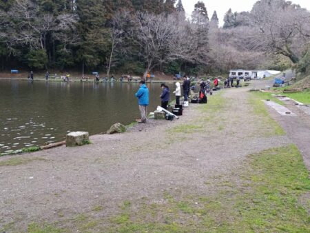 人生初の管理釣り場