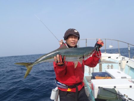 魚探の反応はいいけどお魚さんのご機嫌が・・・・・