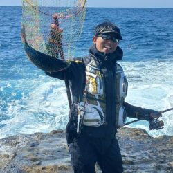 和歌山市江(吉丸渡船)でグレ釣り