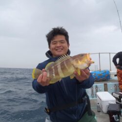 幸真丸はタイを求めて　<゜)))彡　玄界灘へGO～～～～～