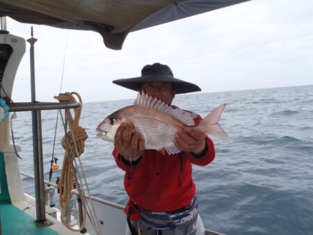 マダイを狙って玄界灘へ