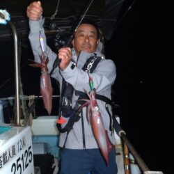 26年6月13日　夜イカ釣りで幸真丸は玄界…