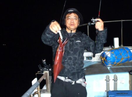 26年6月13日　夜イカ釣りで幸真丸は玄界灘へ⛴GO～～～～～でした