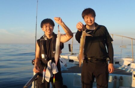 　幸真丸はケンサキイカ狙いで出航でした