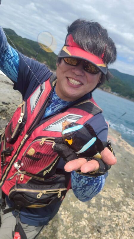 和歌山市江(吉丸渡船)でグレ釣り