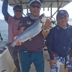 琵琶湖で琵琶マストローリング