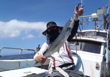 26年8月30日 今季初の落とし込みで玄界灘へGO~~~~~でした⛴幸真丸