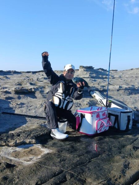 和歌山市江(吉丸渡船)でグレ釣り