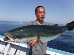 スーパーコーリン丸 投稿ジギングでブリ好調！