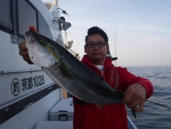 スーパーコーリン丸 投稿ジギングでブリ、メジロ