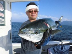 スーパーコーリン丸 投稿ジギングでブリ、真鯛好調