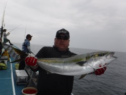 スーパーコーリン丸 投ブリ、メジロ好調