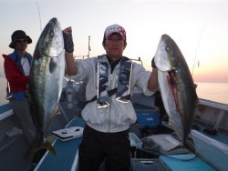 スーパーコーリン丸 投稿ジギングでブリ、メジロ