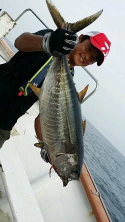 釣福丸　7月30日(木)のマグロチャーター便