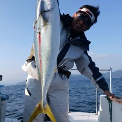 田曽沖80m～方座浦沖100m釣果報告(マイボート釣行)