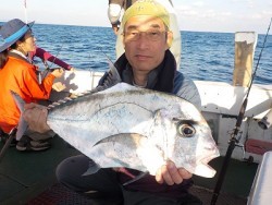 明日丸 釣果