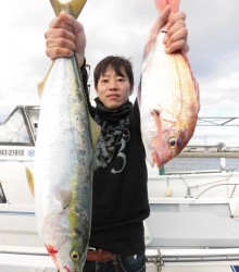 ＪＤＩ　Ｒａｃｉｎｇ　シールズマリンレジャー 釣果