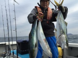 祐英丸 釣果