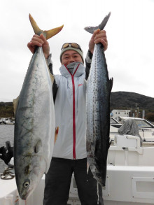 ＪＤＩ　Ｒａｃｉｎｇ　シールズマリンレジャー 釣果